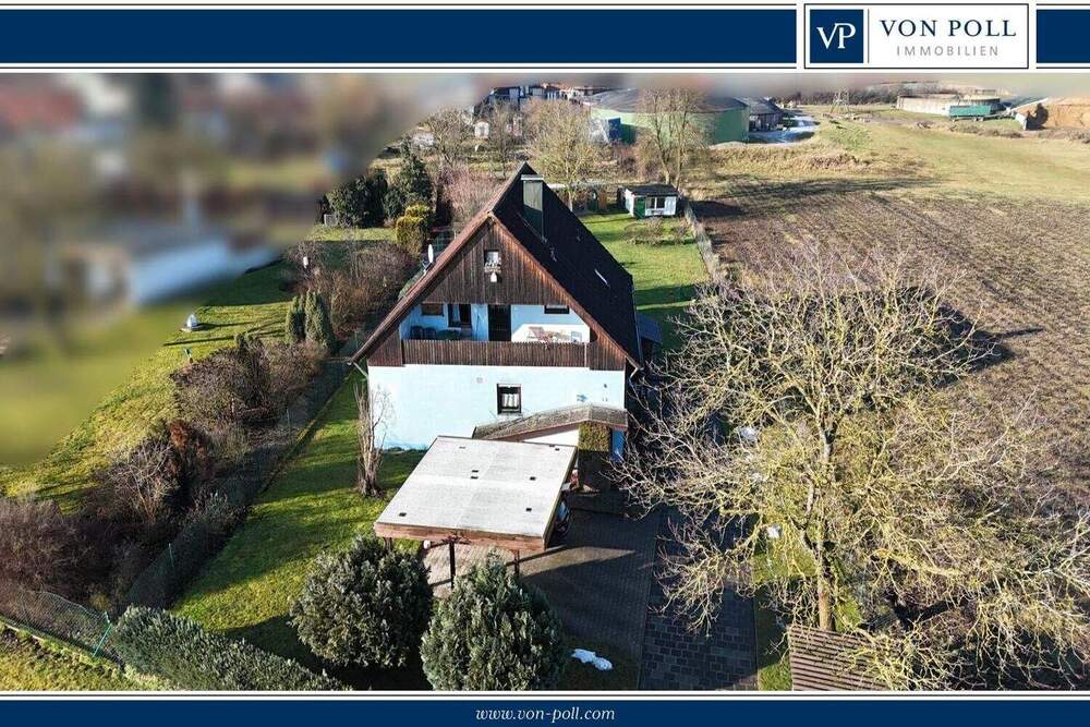 Thumbnail-Wohnen im Grünen: Gepflegtes Haus mit mehreren Wohneinheiten und weitläufigem Grundstück