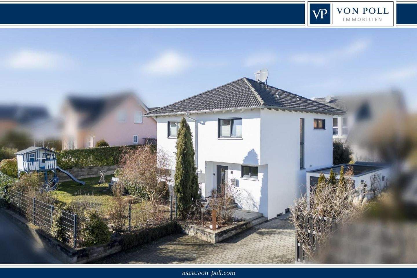 Thumbnail-Modernes Einfamilienhaus mit Gartenfreude und großzügigem Wohngefühl