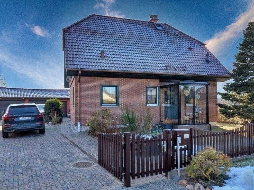 Thumbnail-(Reserviert) Leben, wo Ruhe Zuhause ist - und die Zukunft ganz nah