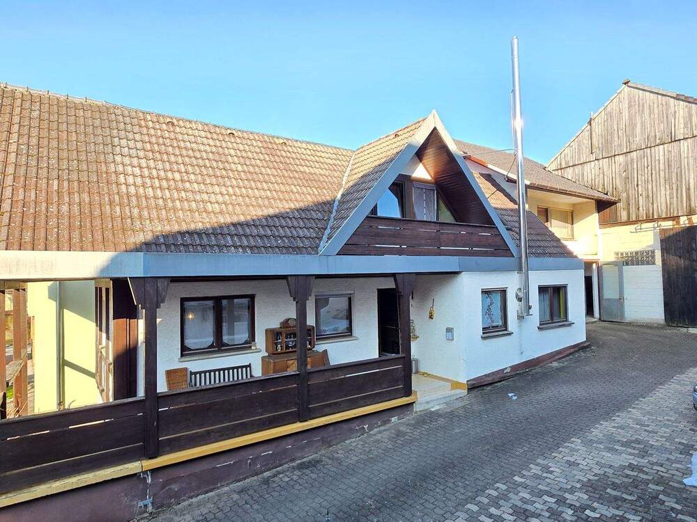 Thumbnail-Hidden Champion! Wohnhaus mit Veranda, 2 Balkons, 2 Bäder, NebengebäudeScheune u. heimeligem Garten