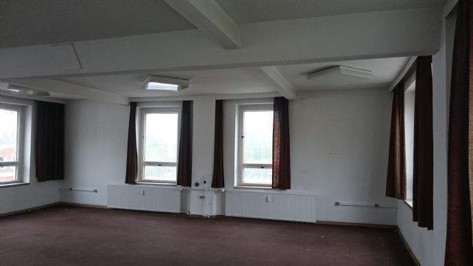 Thumbnail-Besichtigung- günstig aber nicht billig-Büro Praxisfläche ca. 65 m² in Auerbach