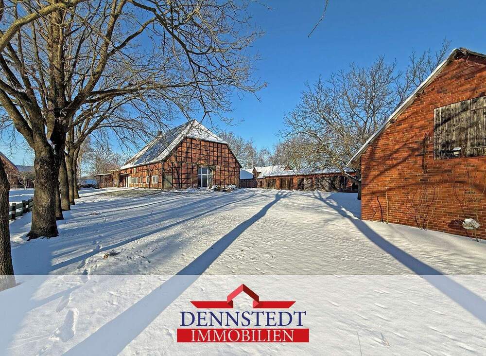 Thumbnail-Laufend modernisierte Immobilie. Drei Wohnbereiche zur freien Nutzung.