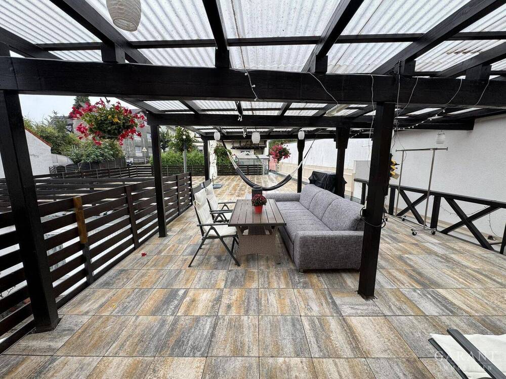 Thumbnail-Schöne Wohnung mit großer Terrasse.