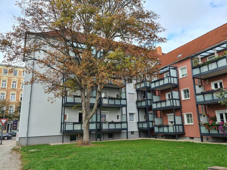 Thumbnail-3 Zimmer zum Wohlfühlen, ein Balkon zum Verweilen - jetzt besichtigen!