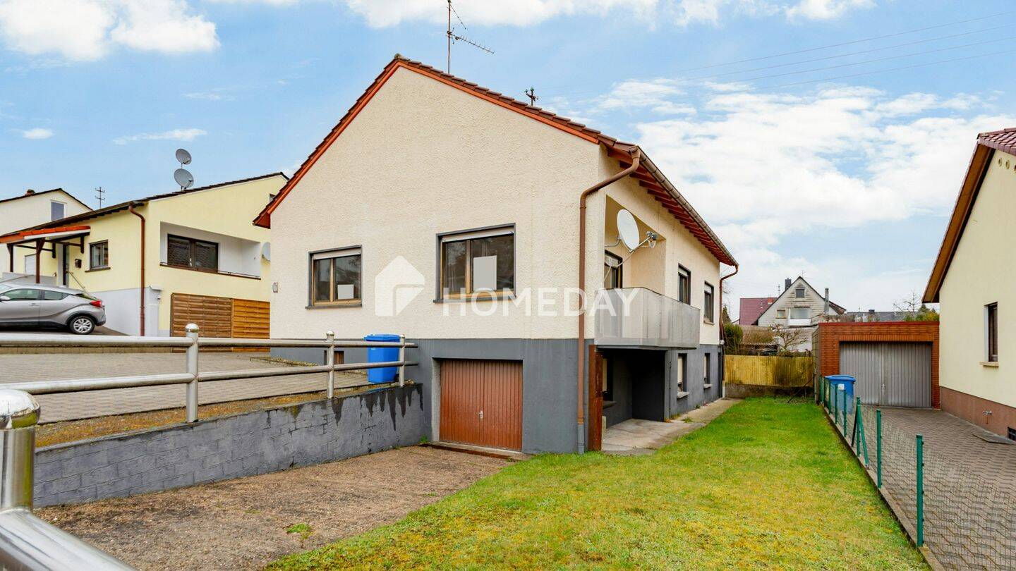 Thumbnail-Familienhaus mit viel Platz, Garten, Garage und Loggia in gefragter Lage von Ramstein-Miesenbach