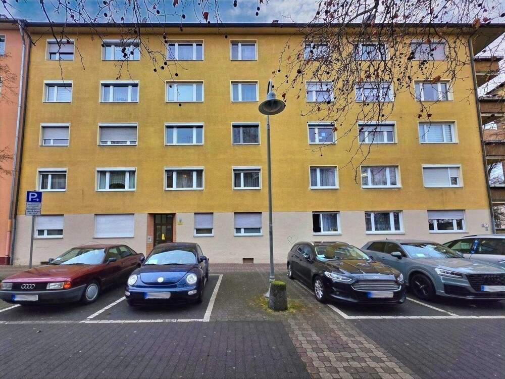 Thumbnail-Gepflegte 3-Zimmer-Wohnung mit Balkon & renoviertem Bad - 65 m² Massivbau