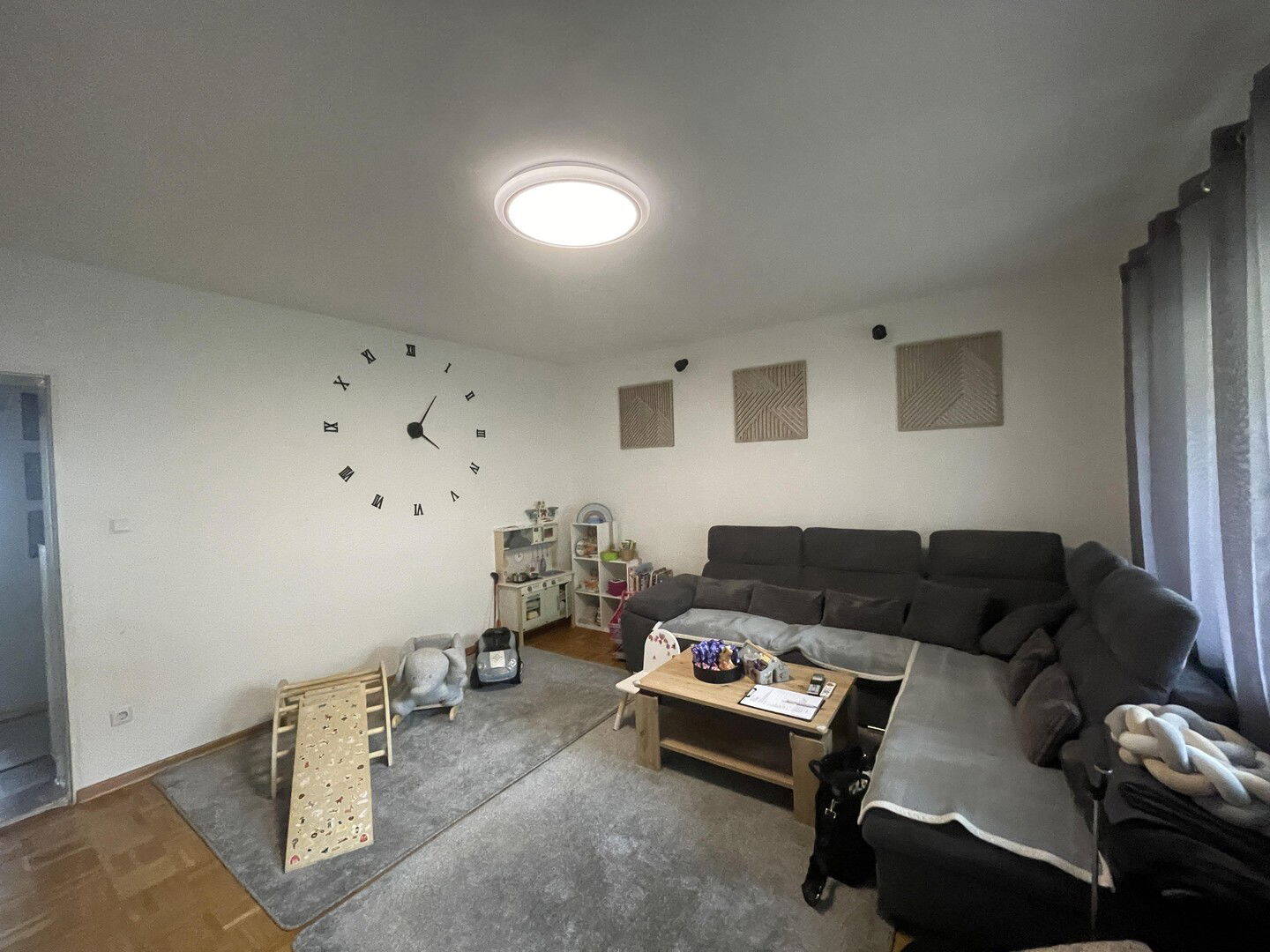 Wohnzimmer Ansicht 2