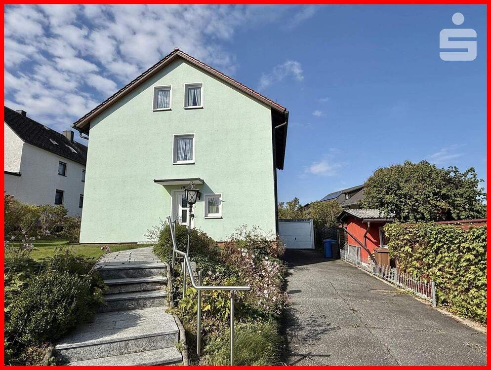 Thumbnail-Einladendes Wohnhaus auf großem Grundstück