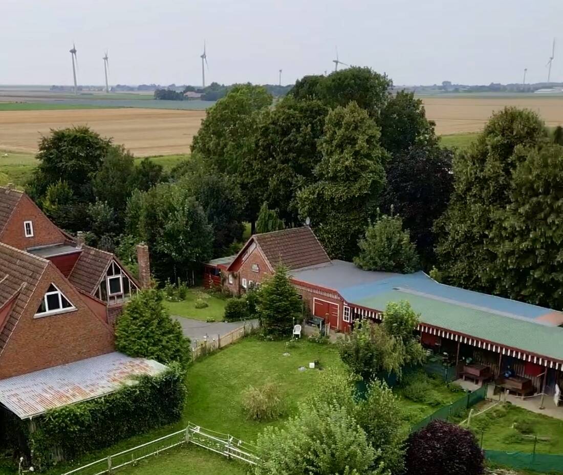 Thumbnail-Ein Anwesen zum Verlieben- Wohnen, Tierhaltung und Ferienvermietung auf einem Grundstück vereint