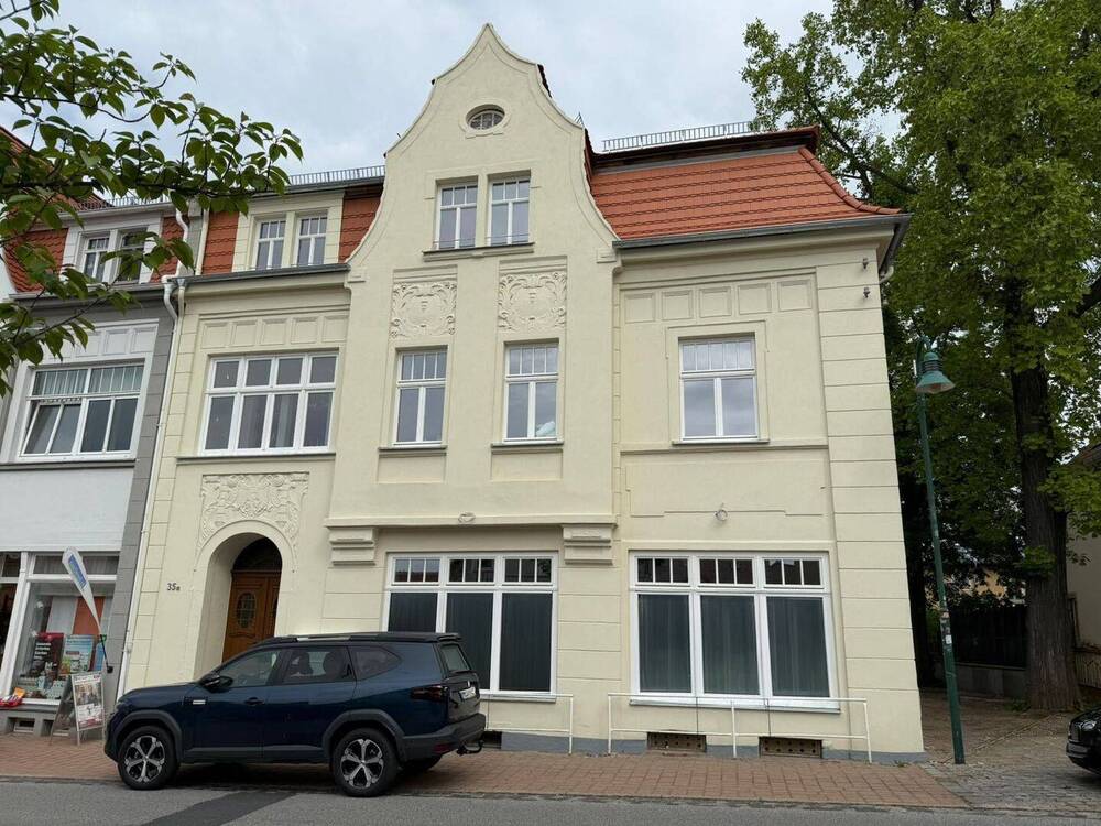 Thumbnail-sanierte 4-Raum-Wohnung mit Balkon