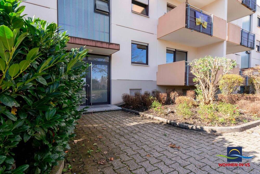 Thumbnail-4,5-Zi.-Whg in Top-Lage Hammerhalde VS-Villingen!!! ca. 100 m² Wfl., 2 Balkone!!! Tiefgarage, Keller, Einbauküche, sofort verfügbar!!!