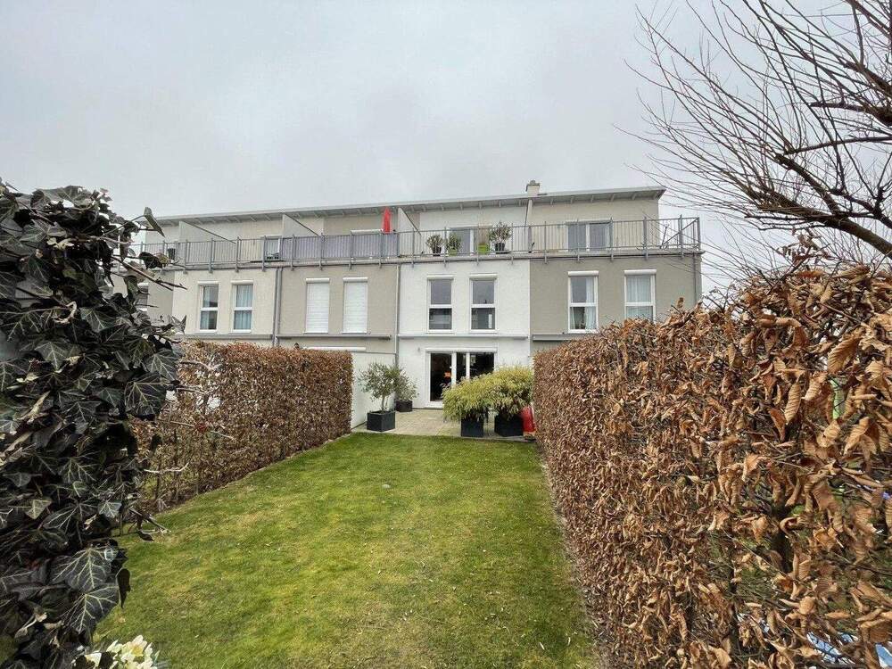 Thumbnail-Neuwertiges Reihenmittelhaus in hervorragender Nürnberger Nordstadt-Lage