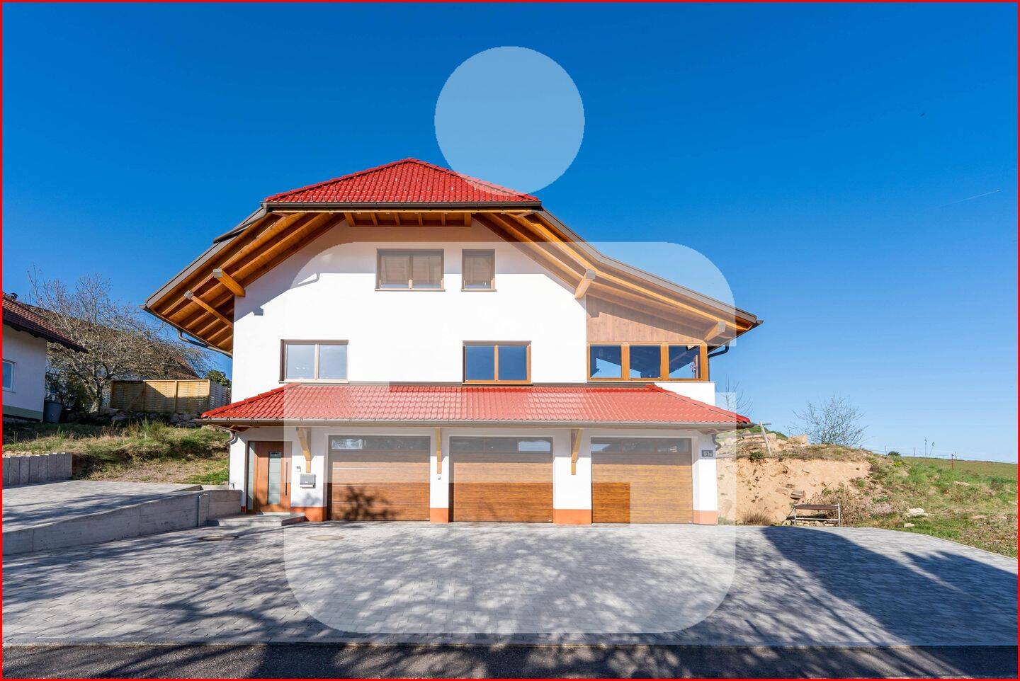 Thumbnail-Platzwunder mit Alpenpanorama: Modernes Wohnen inklusive XL-Garagenwelt - VIDEO VORHANDEN!!!