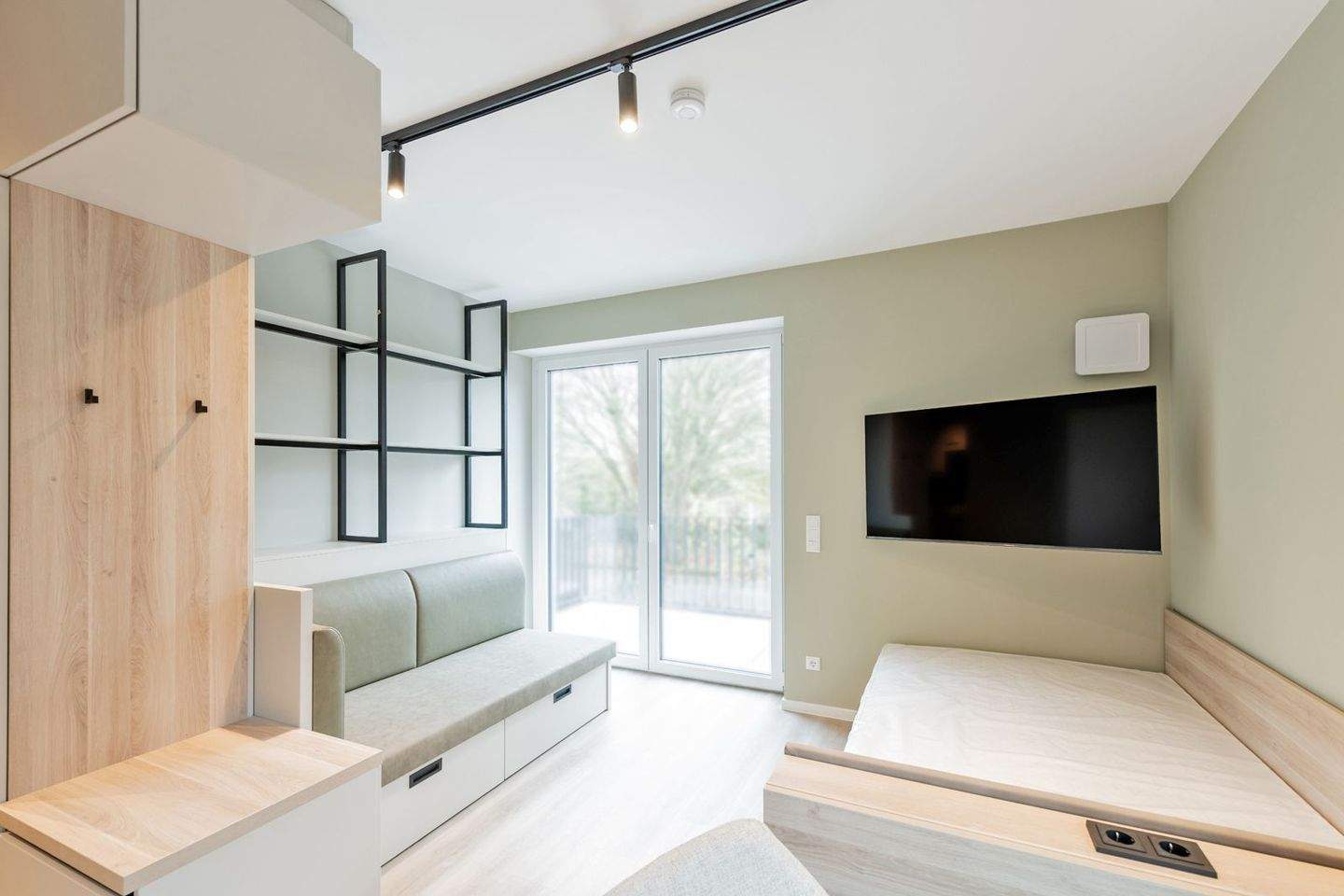 Thumbnail-Neubau-Microapartment mit Balkon und Kochnische