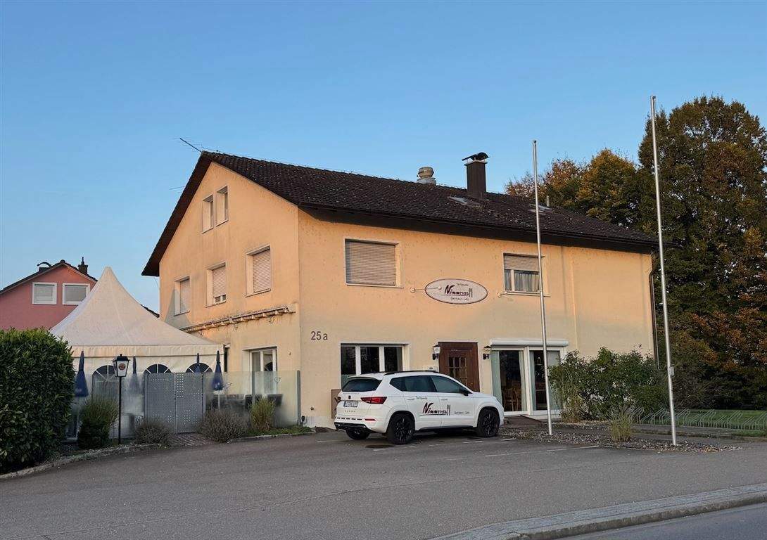 Thumbnail-Aufgepasst... attraktives Gastronomieobjekt mit Zimmern u. Wohnung in Lauchringen!