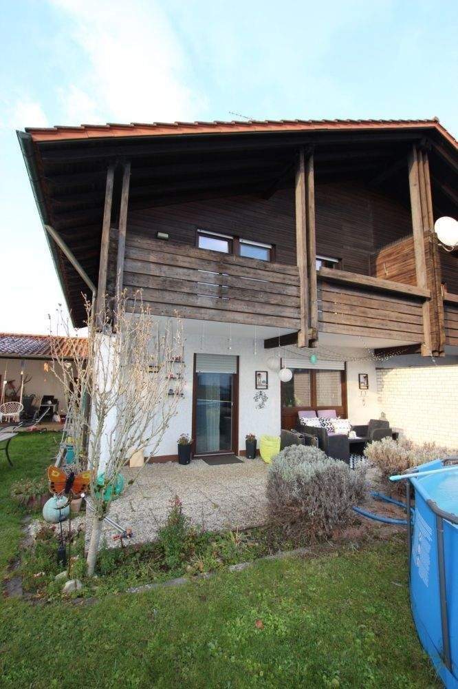 Thumbnail-schöne Doppelhaushälfte in ruhiger Siedlungslage - 744
