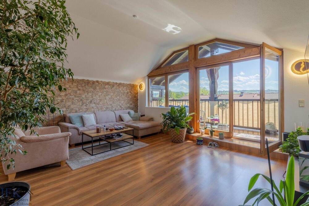 Thumbnail-Wohnen über den Dächern von Peißenberg - Traumhafte 4-Zimmer Dachgeschoßwohnung mit Bergblick