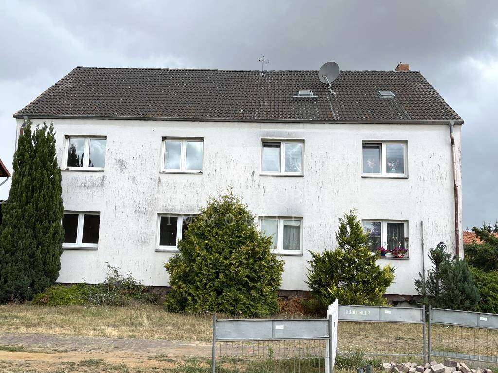 Thumbnail-Mehrfamilienhaus mit 4 Einheiten