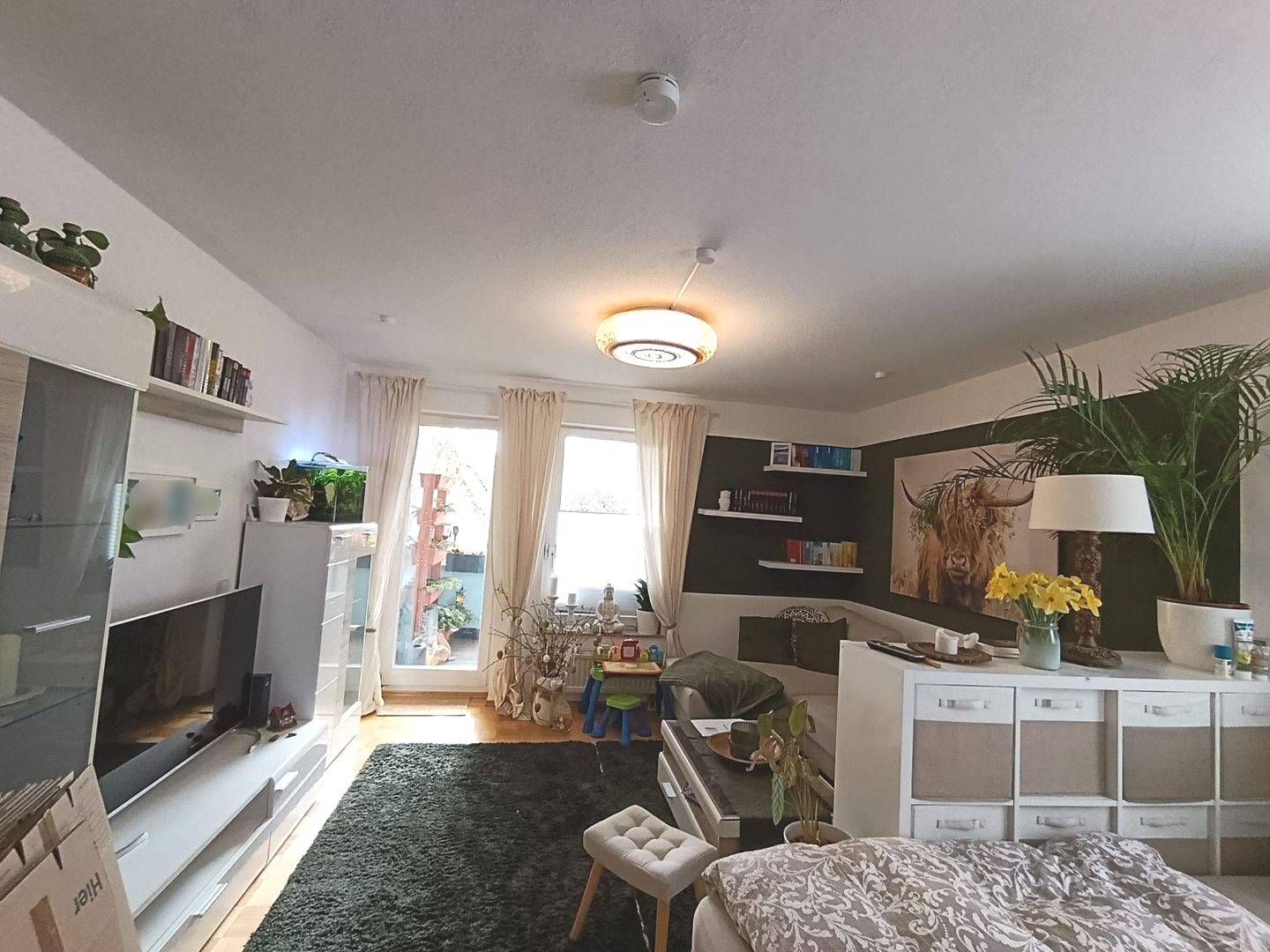 Thumbnail-Sehr hübsche 2-Zimmer-Wohnung mit Parkett und Balkon im 1. OG