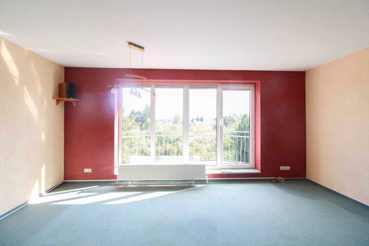 Thumbnail-Wohnen mit Blick ins Grüne: 3-Zi.-Maisonette-Wohnung mit Balkon in gefragter Wohnlage