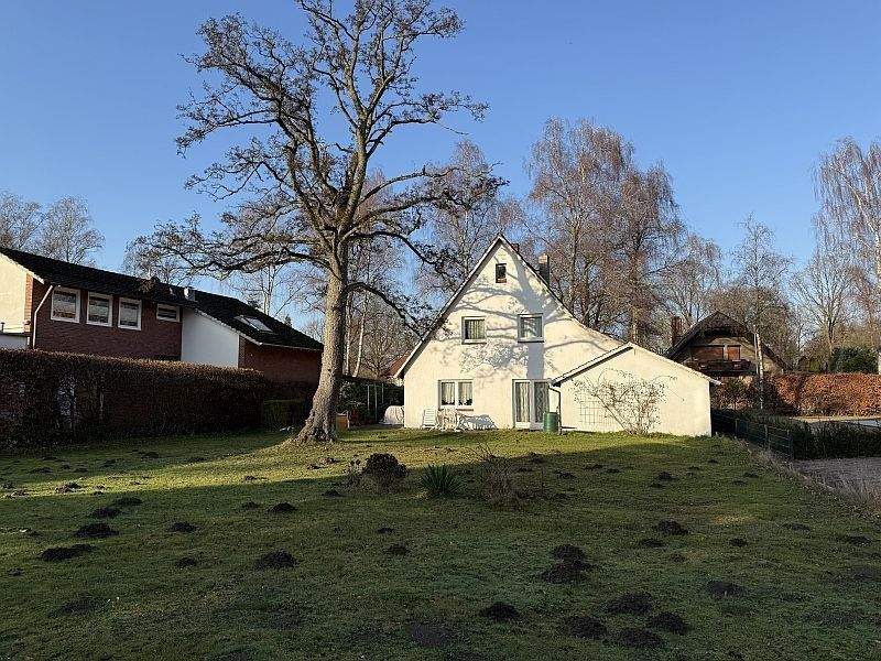 Thumbnail-Schönes Baugrundstück in beliebter Familienwohnlage (vorne)