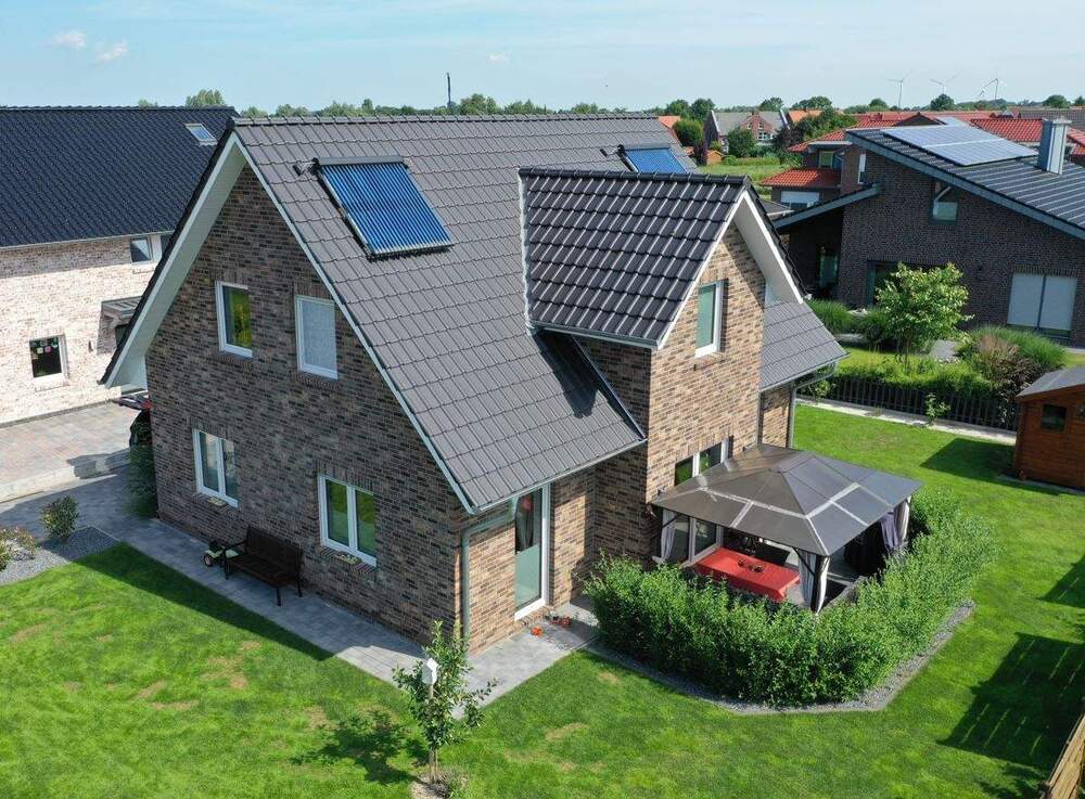 Thumbnail-Drei-Giebel-Haus in Schortens