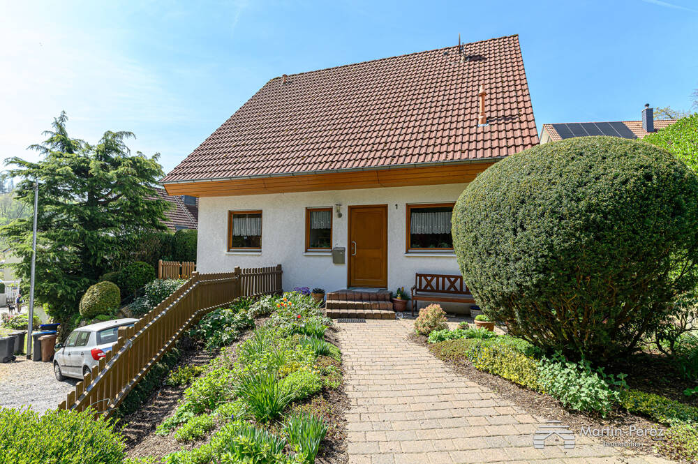 Thumbnail-Familienfreundliches Einfamilienhaus - Terrasse - Garten - Keller - Stellplätze