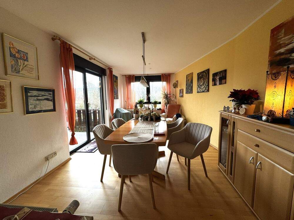 Thumbnail-Großzügiges Einfamilienhaus mit großem Garten in Reinheim