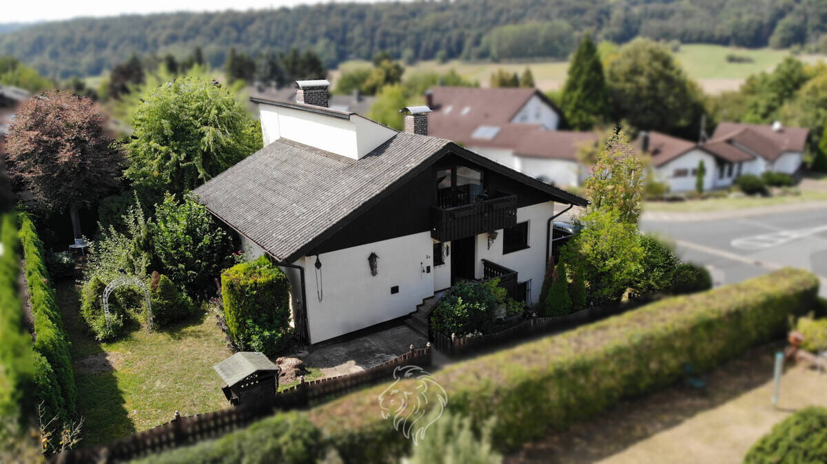 Thumbnail-Platz für Ihre Familie und Ihre Ideen - Einfamilienhaus mit Einliegerwohnung