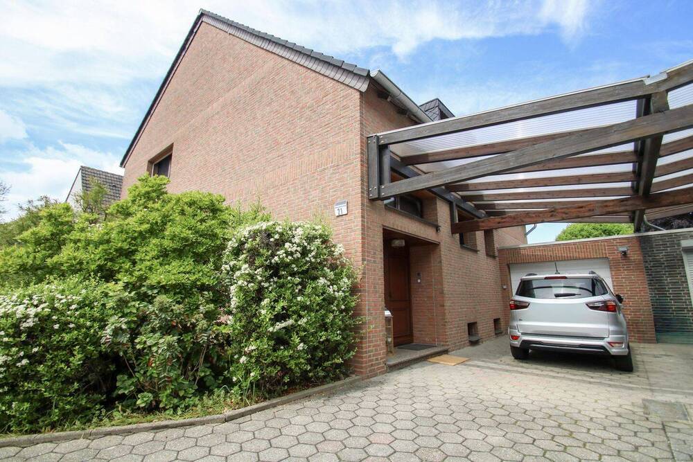 Thumbnail-Selbst einziehen, Miete sichern - Zweifamilienhaus in Korschenbroich-Steinhausen