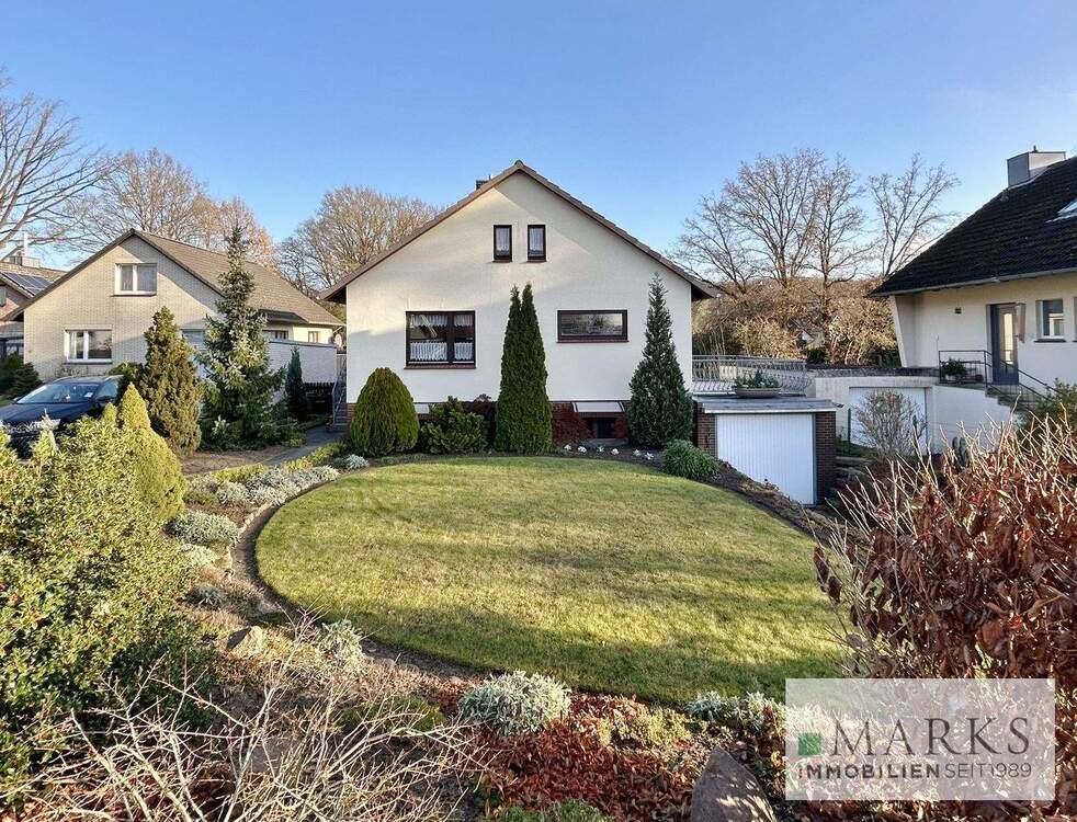 Thumbnail-Gepflegtes Einfamilienhaus auf schönem Grundstück mit unverbaubarem Blick - Lübeck St. Jürgen