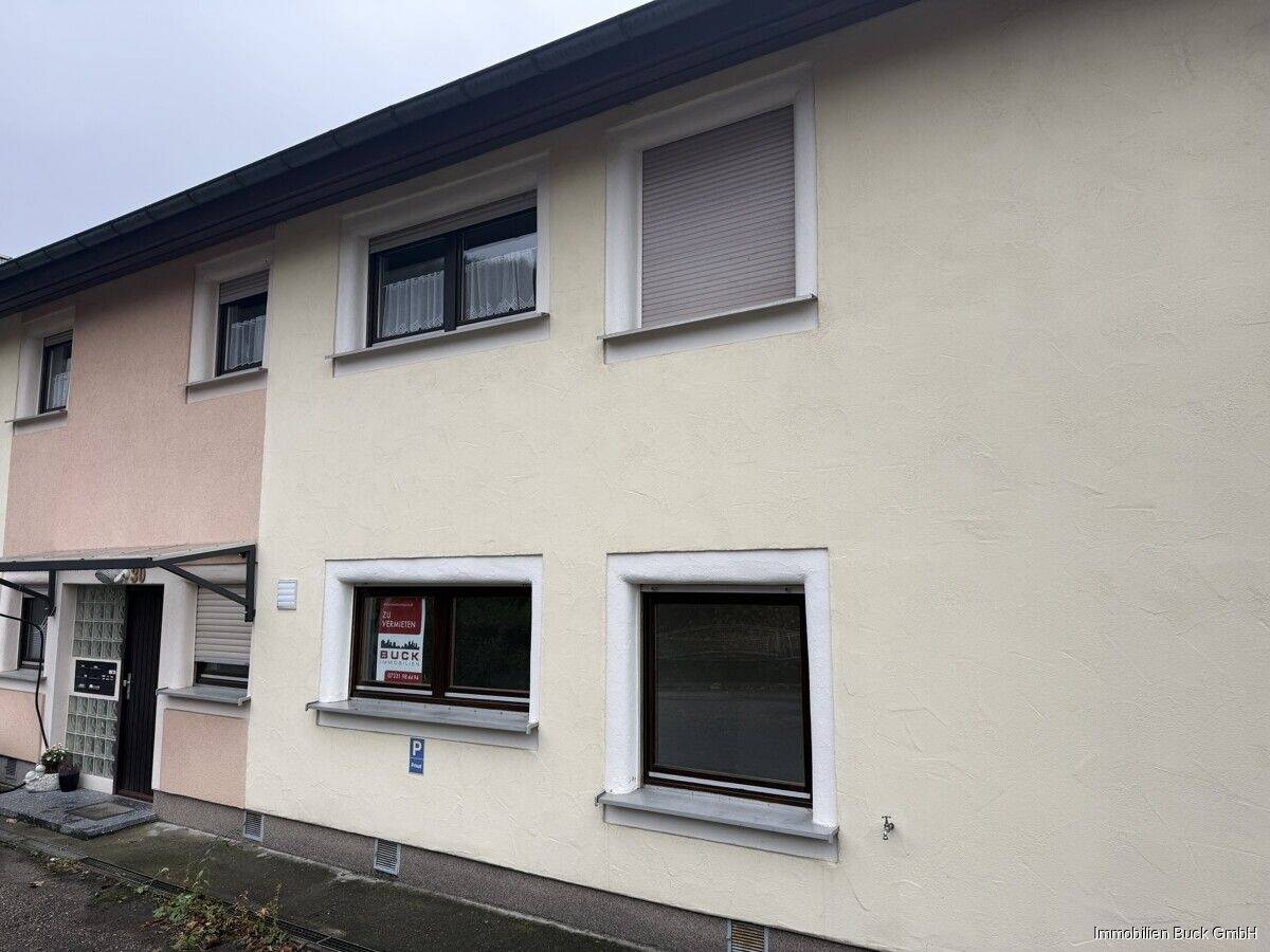 Thumbnail-Frisch renovierte Erdgeschosswohnung in ruhiger Wohnlage gesucht??