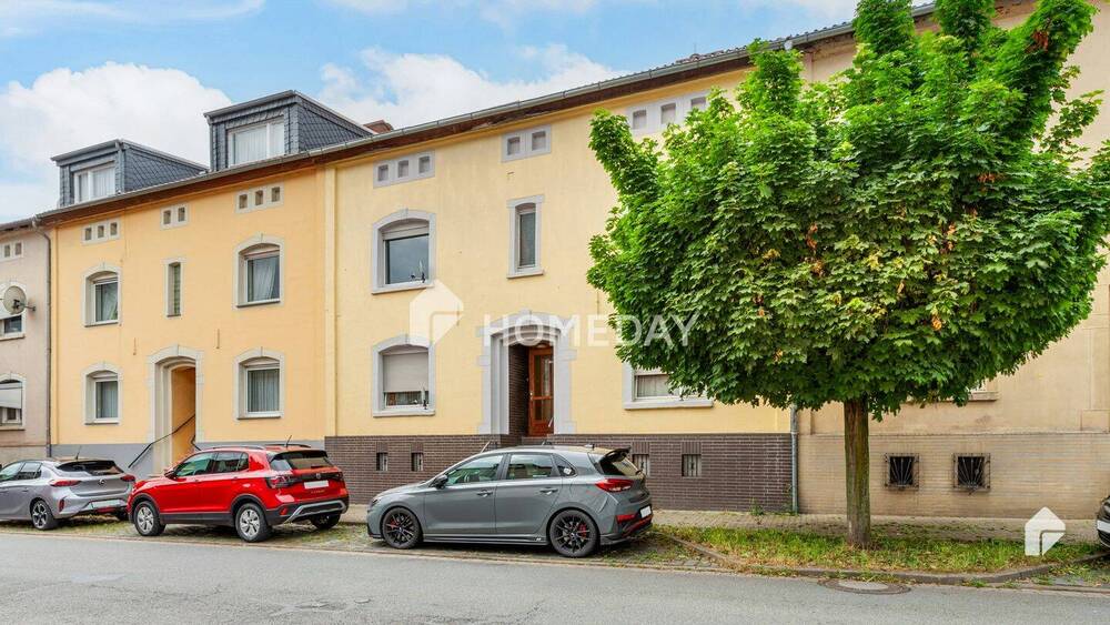 Thumbnail-Charmantes Mehrfamilienhaus mit Terrasse und Garage