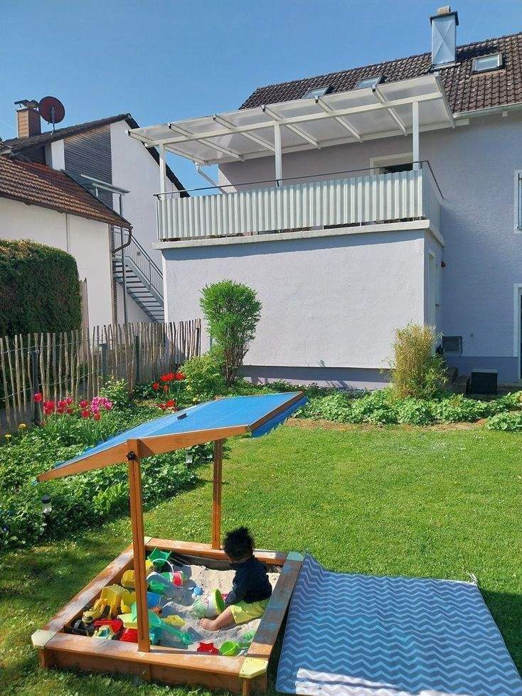 Thumbnail-Doppelhaushälfte mit ca. 116 m² Wohnfläche und Dachterrasse in Reisbach