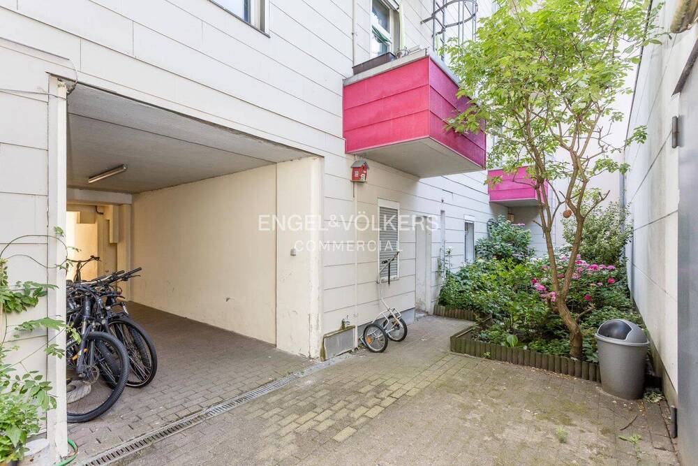 Thumbnail-Voll vermietetes Wohn- und Geschäftshaus am Tegeler Hafen