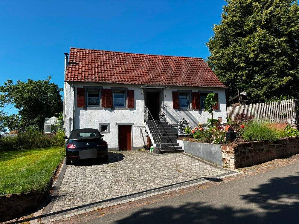 Thumbnail-+++Modernisiertes Einfamilienhaus als Wohnidyll mit historischem Charme und gemütlichem Ambiente+++