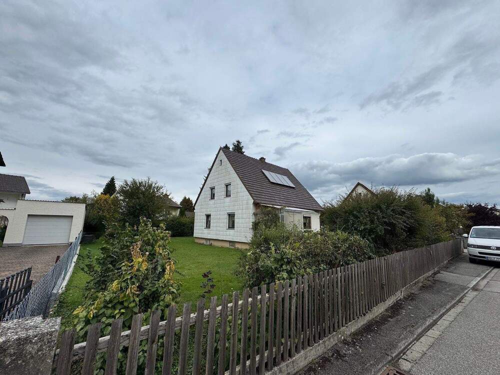 Thumbnail-Einfamilienhaus mit 170 m² WohnNutzfläche auf 755 m² Grundstück in Altmühldorf