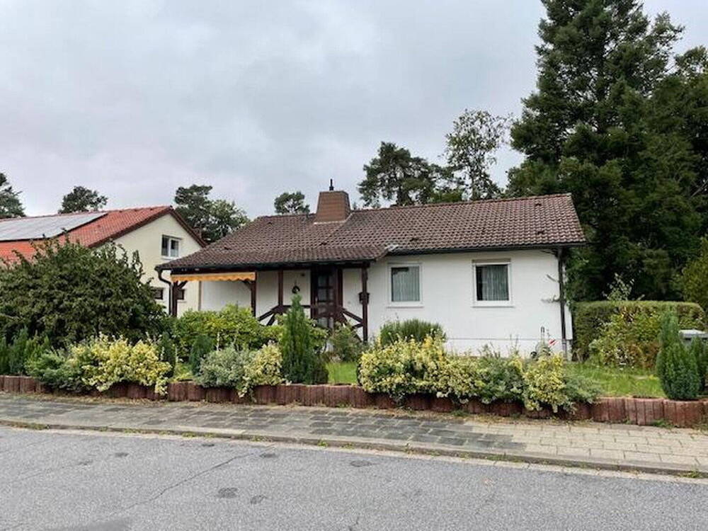 Thumbnail-Einfamilienhaus in Fertigbauweise mit 2 Einliegerwohnungen
