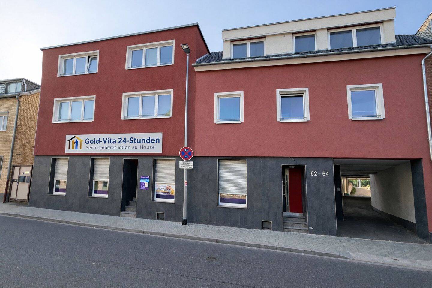 Thumbnail-Gepflegte Erdgeschosswohnung mit Terrasse und Garage in Pulheim-Brauweiler