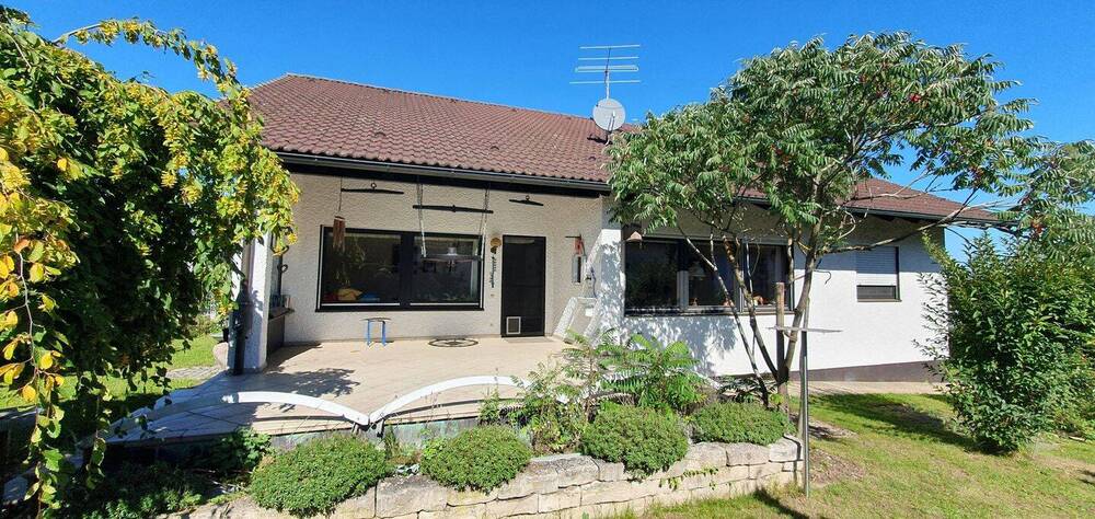 Thumbnail-Großzügiges EFH mit 1.040 m² Grundstück - ideal für Pendler MünchenIngolstadt (A9 in 5 Min.)