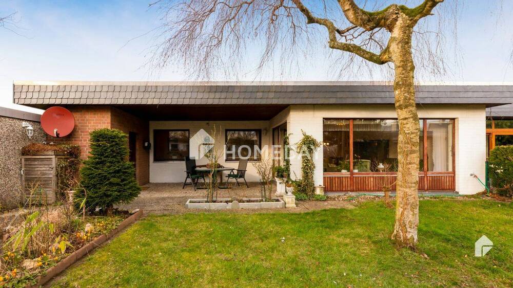 Thumbnail-Attraktiver Bungalow mit Terrassengarten, EBK und Garage in vorteilhafter Lage