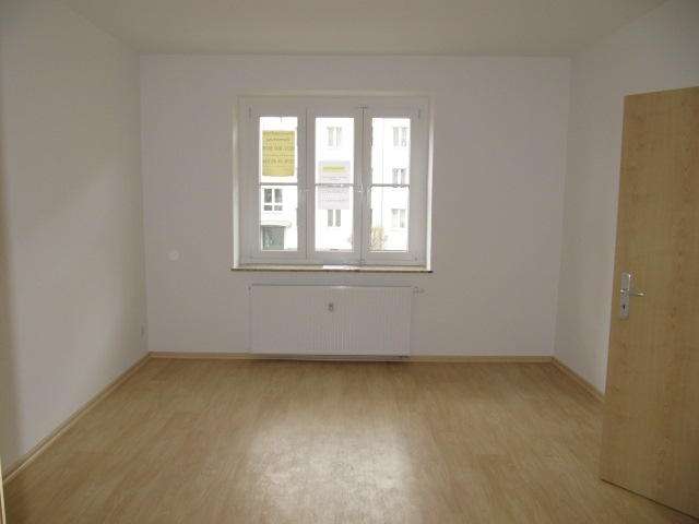 Thumbnail-UNI Nah - WG-gerechts - tolles Laminat u.v.m. frei ab 1.6.26