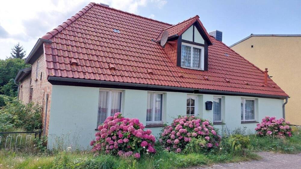 Thumbnail-AUS ALT MACH NEU - CHARMANTES HAUS SUCHT NEUEN EIGENTÜMER