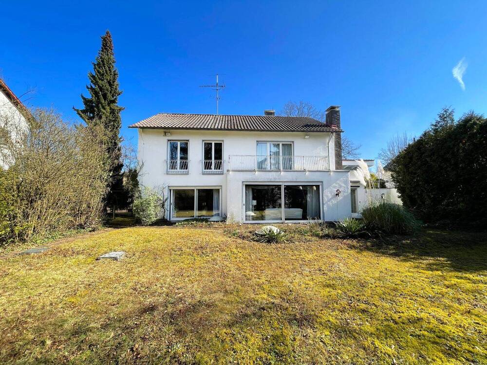 Thumbnail-Klassisches Einfamilienhaus in idyllischer Lage