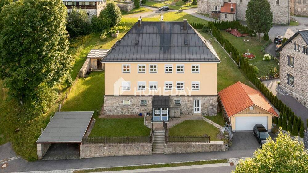 Thumbnail-Solides Investment mit Charme - Vier Wohneinheiten im Überblick