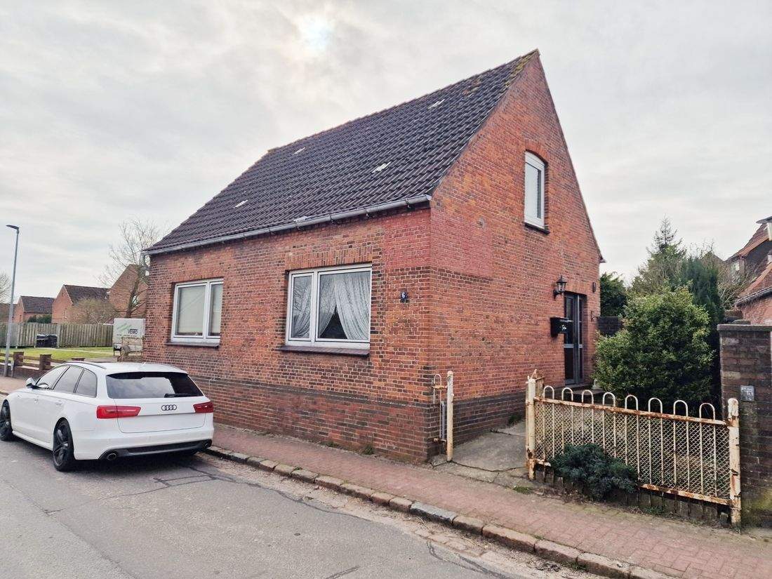 Thumbnail-Kleines Wohnhaus mit Garten in Meldorf