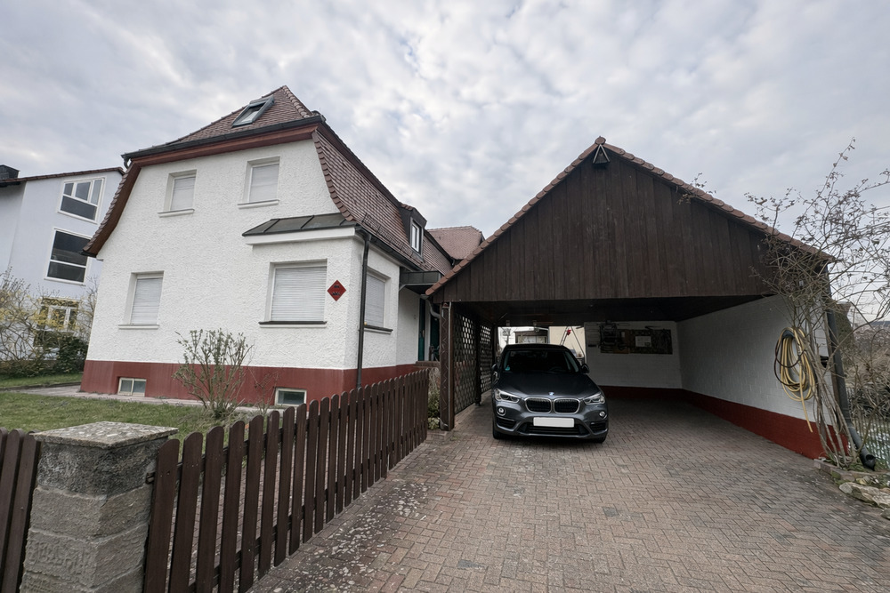 Thumbnail-Gemeinsam wohnen, getrennt leben: Doppelhaus mit zwei Einheiten und viel Platz