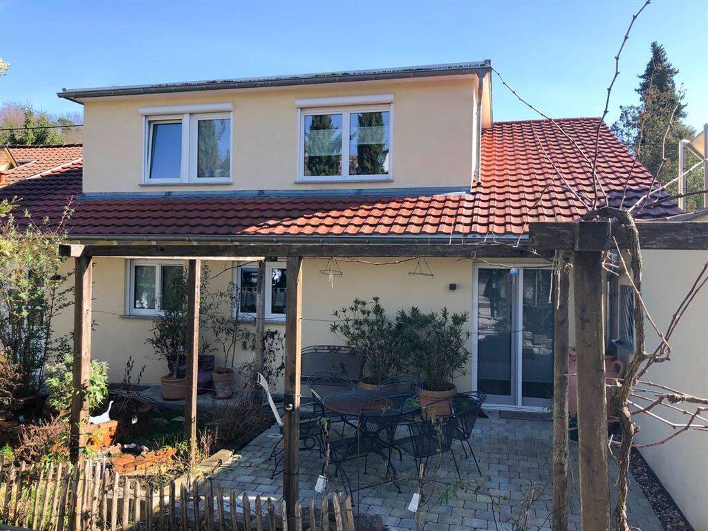 Thumbnail-Charmante Dachgeschosswohnung mit moderner Ausstattung