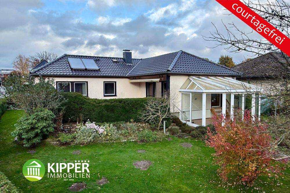 Thumbnail-Attraktiver Walmdach-Bungalow mit 4 Zimmer und Vollkeller in herrlicher Wohnlage (Sackgasse)