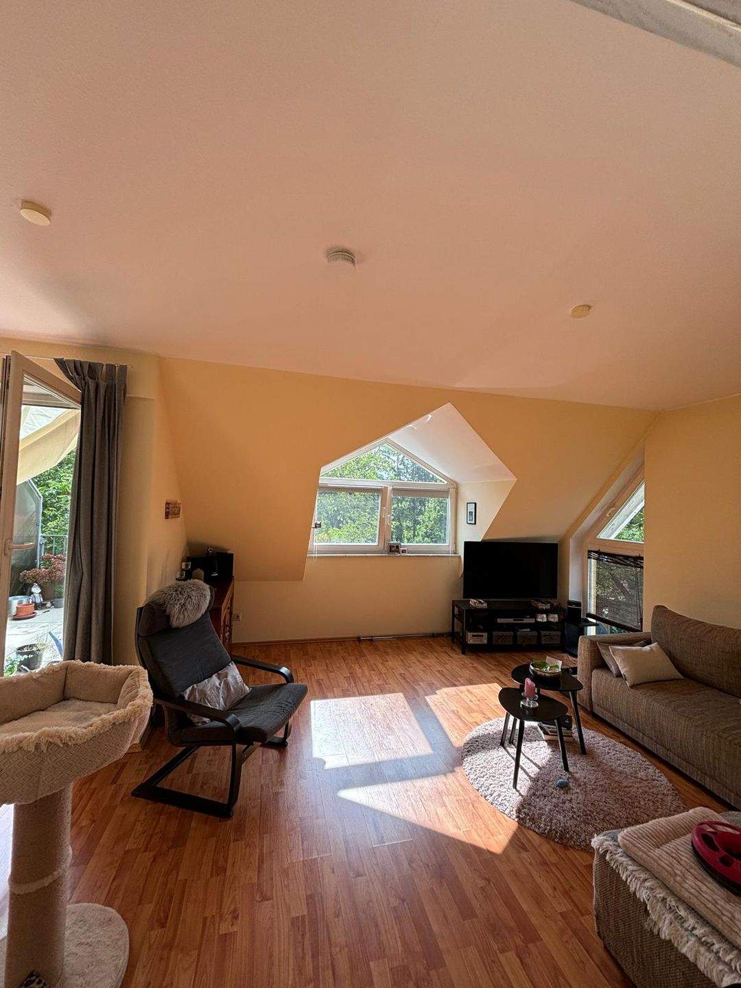 Thumbnail-Sonnige 2-Zimmer-WE Eigentumswohnung Spandau ruhige Lage Maisonette DG